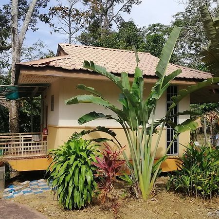 Oyo 89954 D'Yan Chalet Екстериор снимка