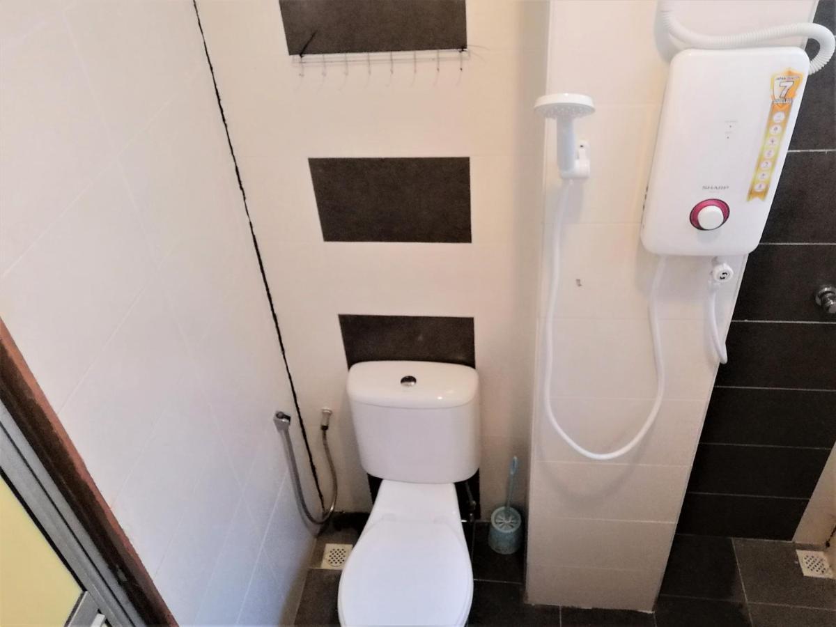 Oyo 89954 D'Yan Chalet Екстериор снимка